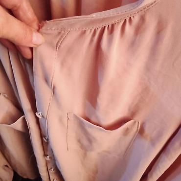 sinsay ženske pantalone: Ženska bluza/košulja marke **Zuiki** u нежној puderasto-roze nijansi — 2
