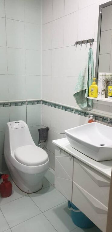 Uzunmüddətli kirayə mənzillər: 9 mkr,Safa storenin binası,17 mərtəbənin,16-cı mərtəbəsində,2 — 9