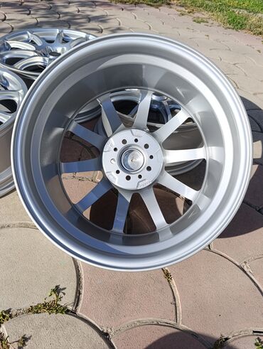 Диски: Диски R 17 RAYS, Комплект, отверстий - 5, Б/у — 12