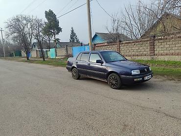 tayota vitz: Volkswagen Vento: 1993 г., 1.8 л, Механика, Бензин, Седан — 2