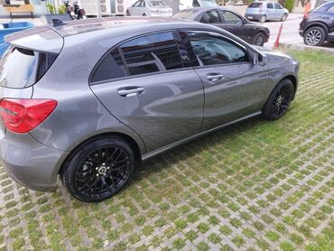 Mercedes-Benz: Mercedes-Benz A 180: 1.5 l. | 2015 έ. Χάτσμπακ at lalafo.gr — 2 Mercedes-Benz: Mercedes-Benz A 180: 1.5 l. | 2015 έ. Χάτσμπακ — 2
