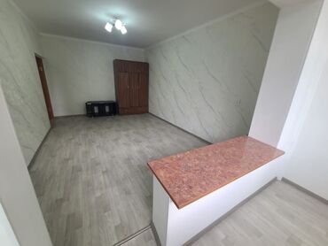 дом село ак жол: 1 бөлмө, Менчик ээси, Чогуу жашоосу жок, Жарым -жартылай эмереги бар