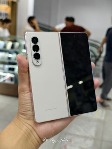 самсунг з флип 4: Samsung Galaxy Z Fold 4, Б/у, 256 ГБ, цвет - Золотой, 2 SIM