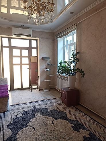 Продажа коттеджей и домов: Манас (Жалал-Абад) шаарынын борборунан жаңы бүткөн үй сатылат, 5 — 11