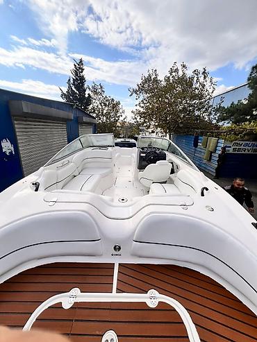quad: Yamaha SR210 qayıq – sürətli gəzinti və su idmanı üçün ideal bowrider — 5