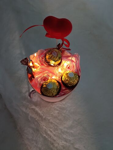 Konditorski proizvodi, slatkiši: Ručno izrađene slatke korpe/torte od čokoladica – idealne za — 21