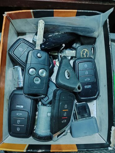 Аварийное вскрытие замков: Чип ключи Бишкек чип ключи авто ключи дубликат восстановливаем at lalafo.kg — 10 Аварийное вскрытие замков: Чип ключи Бишкек чип ключи авто ключи дубликат восстановливаем — 10