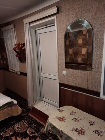 Uzunmüddətli kirayə evlər: 12 kv. m, 1 otaqlı, Kanalizasiya, Kombi, Qaz — 3