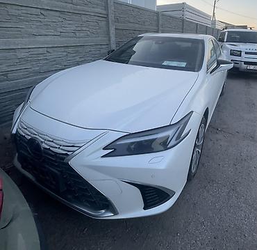 Lexus ES: 2025 г., Автомат, Бензин, Седан