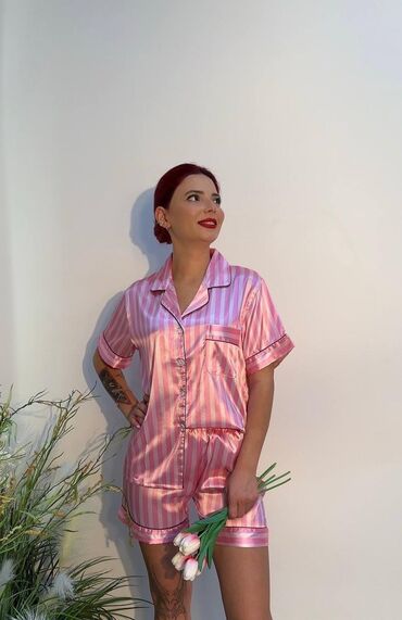 alt pal: Qiymət 26 manat✅ Ölçüləri S-M-L-Xl ✔️ Material Atlas Şortikli dəst😍