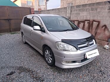 машина kg бишкек тойота: Toyota Ipsum: 2002 г., 2.4 л, Автомат, Бензин, Вэн/Минивэн