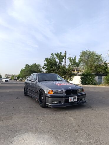 BMW: BMW 3 series: 2.5 л, Механика, Бензин, Седан