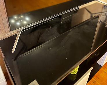 televizor stend: Smart samsung televizoru Alt mebeli ilə birlikdə satılır vietnam — 6