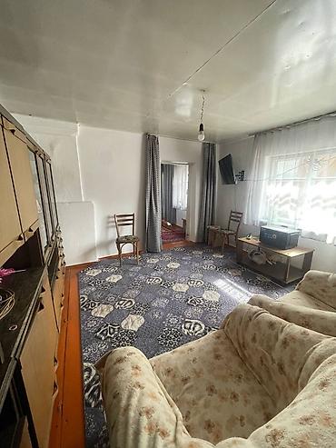 Продажа коттеджей и домов: 🏡 Эки кабаттуу үй сатылат! Үйдө жашоого ыңгайлуу шарттар түзүлгөн — 14
