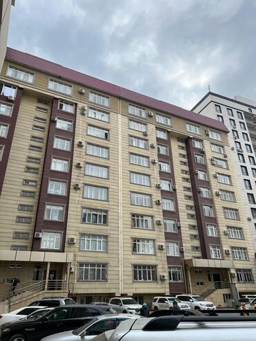 Продажа квартир: Продаётся светлая и уютная 3-комнатная квартира 139м2 в Золотом