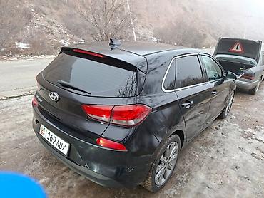 Hyundai: Hyundai i30: 2017 г., 2 л, Механика, Бензин, Хэтчбэк — 9