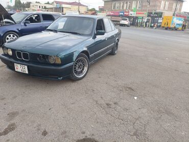 срочно продаю в связи с переездом: BMW 528: 1992 г., 2.8 л, Механика, Бензин, Седан
