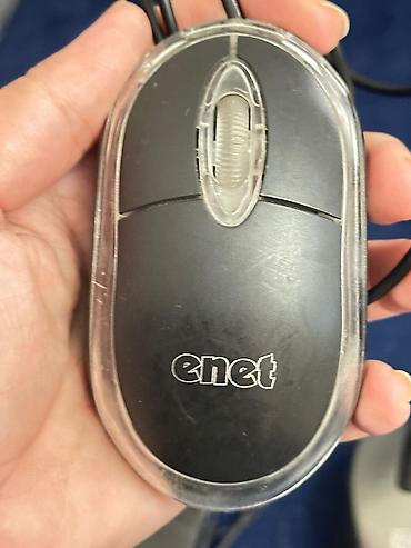 Klaviaturalar: USB klaviatura və siçan dəsti Məhsullar: - 2 ədəd USB simli klaviatura — 8