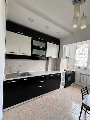 продаю пункт замены масла: 3 комнаты, 70 м², 106 серия, 8 этаж, Евроремонт
