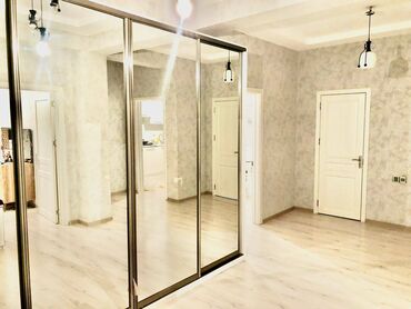 Uzunmüddətli kirayə mənzillər: Mənzil Həzi Aslanov m/s 10 dəqiqəlik yürümə məsafəsindədir.Sahəsi 110 — 17