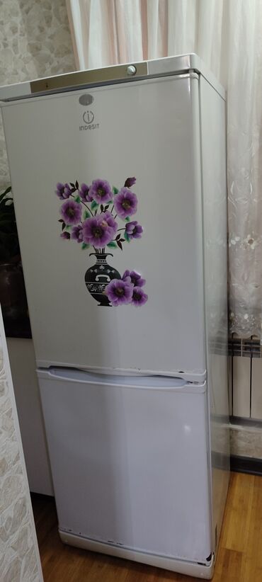 Soyuducular: 2 qapılı Indesit Soyuducu Satılır, rəng - Ağ — 7