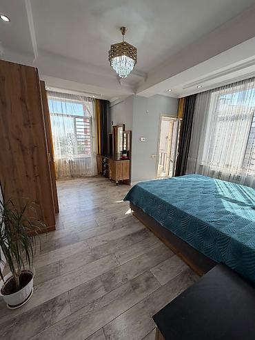 Продажа квартир: 🏡 Продаётся просторная 3-комнатная квартира в районе ТЦ «Ала-Арча». 🏗 — 3