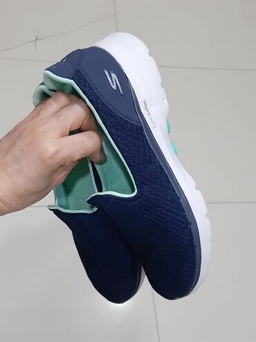 beqa üçün qadın krossovkaları: Skechers, Ölçü: 41, Yeni