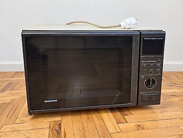 ac dc adapter gigatron: Prodajem Samsung RE-637ME mikrotalasnu – 700 W Prodajem polovnu — 1