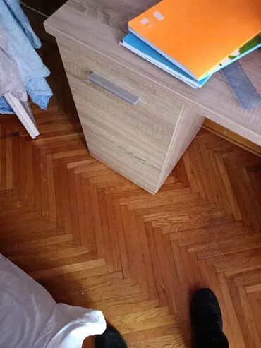 Ostali nameštaj: Popravka vrata na ormarima, stelovanje i zamena šarki 🛠 Usluge — 4