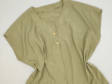 bluzka z dużym dekoltem: Women's blouse