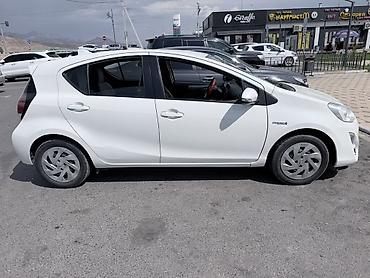 корай 5: Toyota Prius C: 2016 г., 1.5 л, Автомат, Гибрид, Хэтчбэк — 4