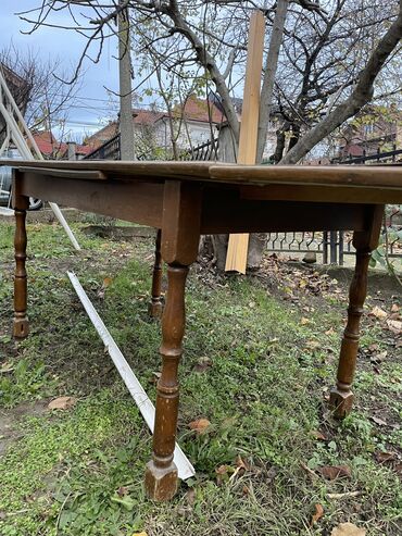 Izgubljeno-nađeno, dajem besplatno: Poklanjam dva stola. Stolovi se nalaze u kaludjerici na lalafo.rs — 6 Izgubljeno-nađeno, dajem besplatno: Poklanjam dva stola. Stolovi se nalaze u kaludjerici — 6