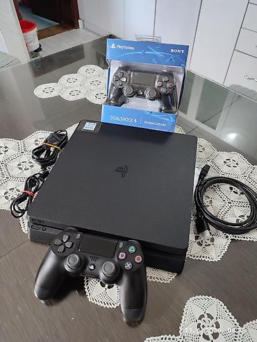 PS4 (Sony Playstation 4): Sony PS4 Slim 500gb + 2 dzoya + 20 igre = 229e Mogućnost da kupac sam — 1