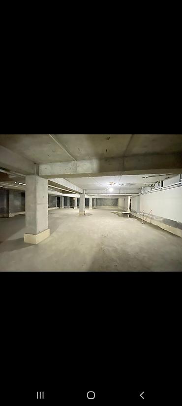 Kommersiya daşınmaz əmlakının satışı: Tagili SATILIR ümumi sahasi 1200 kv metir, Aylıq igarasi 4000 manat — 5