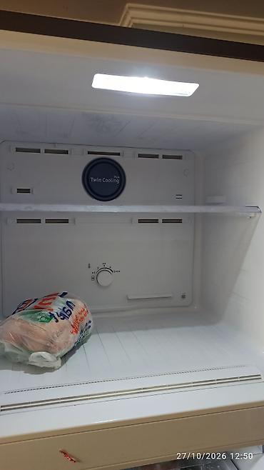free: Samsung iki qapılı soyuducu-dondurucu - Model: RT43K6000S8 (etiketdə — 3