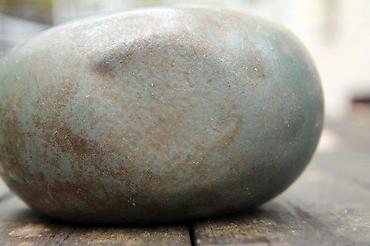 Staro posuđe i escajg: Dve Očuvane stare, vojne čuture, aluminijumske. Dve stare — 3