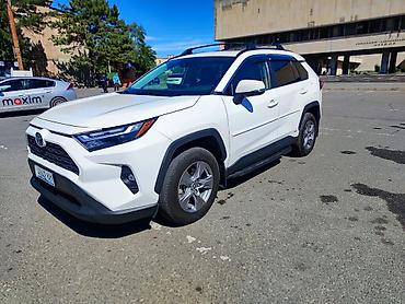 audi a5: Toyota RAV4: 2022 г., 2.5 л, Автомат, Гибрид, Кроссовер — 2