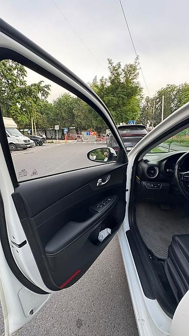 camry xv25: Kia K3: 2018 г., 1.6 л, Автомат, Бензин, Седан — 4