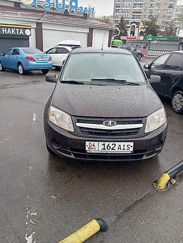 ВАЗ (ЛАДА) Granta: 2013 г., 1.6 л, Автомат, Газ, Седан