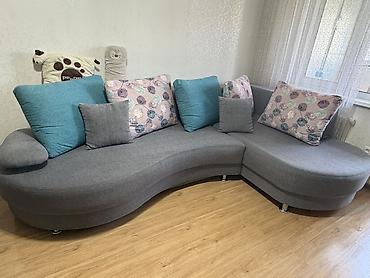 sofa: Угловой диван, C подушками — 1