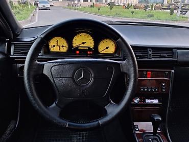 lx 600: Mercedes-Benz W124: 1994 г., Седан — 10