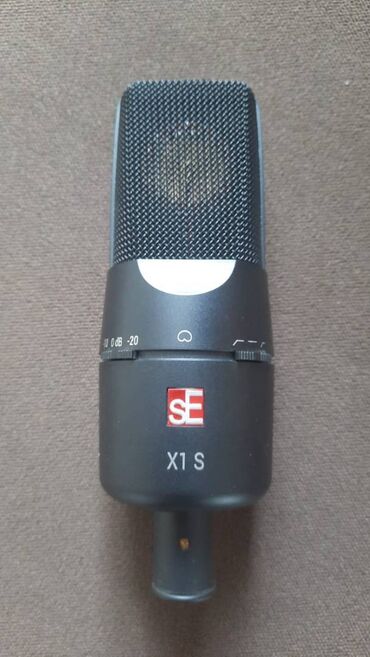 микрофон конденсаторный: Продам студийный мирофон SE Electronics X1 S в идеальном состоянии, не