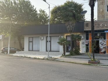 Digər kommersiya daşınmaz əmlakı: Obyekt Statiska binasinin tam yaninda yerleşir. İcereye verilen obyekt — 24