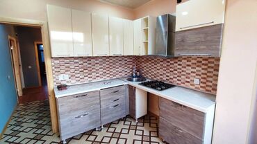 Köhnə tikili: Bakı, Bakıxanov qəs., 2 otaqlı, Köhnə tikili, m. Neftçilər, 60 kv. m — 5