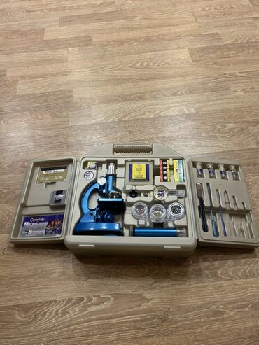 Digər alət dəstləri: Young Scientist Microscope Set – Micro-Science daşıma çantasında tam — 4