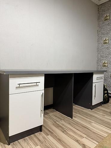 икеа ikea: Компьютерный стол, Б/у, Двухместный — 2