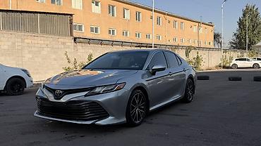 bcd com: Toyota Camry: 2018 г., 2.5 л, Автомат, Бензин, Седан — 2