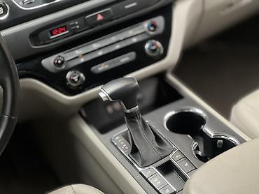 Kia: Kia Carnival: 2020 г., 2.2 л, Автомат, Дизель, Минивэн — 10