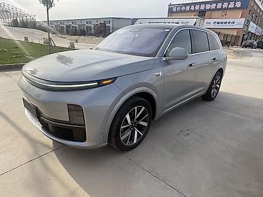 wuling mini ev: Lixiang L7: 2024 г., 1.5 л, Автомат, Гибрид, Кроссовер — 2