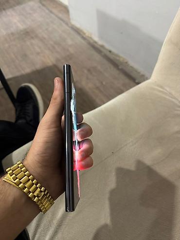 samsung ultra 10: Samsung Galaxy S22 Ultra, 256 GB, rəng - Qara, Barmaq izi — 3